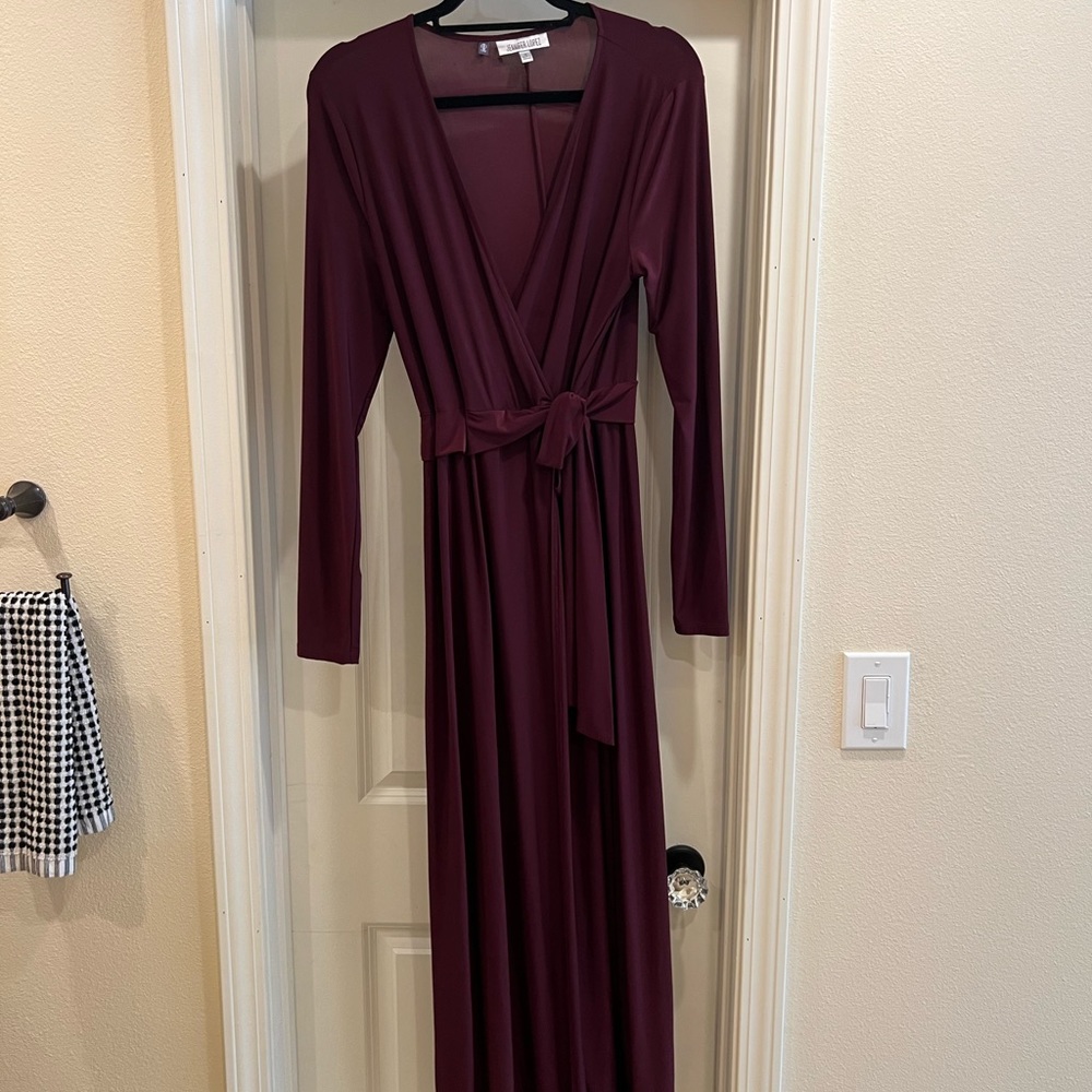 Jennifer Lopez maroon long sleeve wrap dress